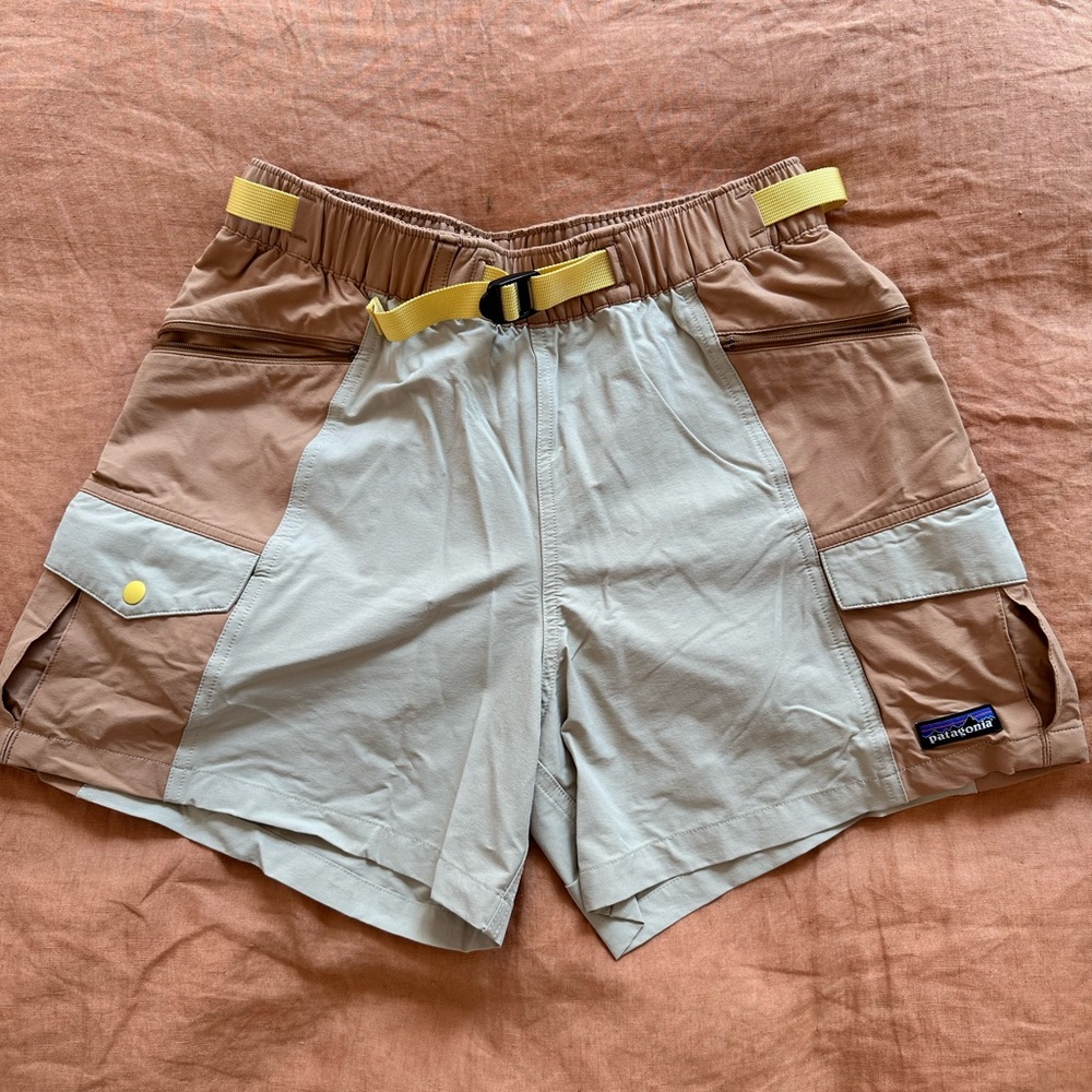 Patagonia Women’s Tan and Cream Shorts